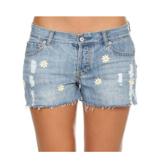 Rails Pants - RAILS Jesse Embroidered Cutoff Short Vintage Daisy